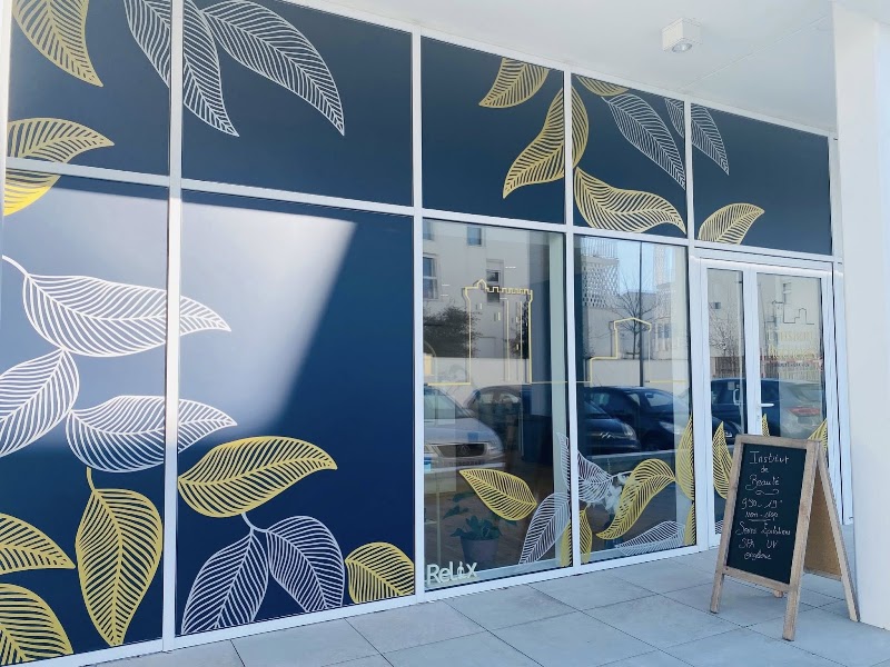 L'Instant Rochelais - Onglerie La Rochelle - OneBooking