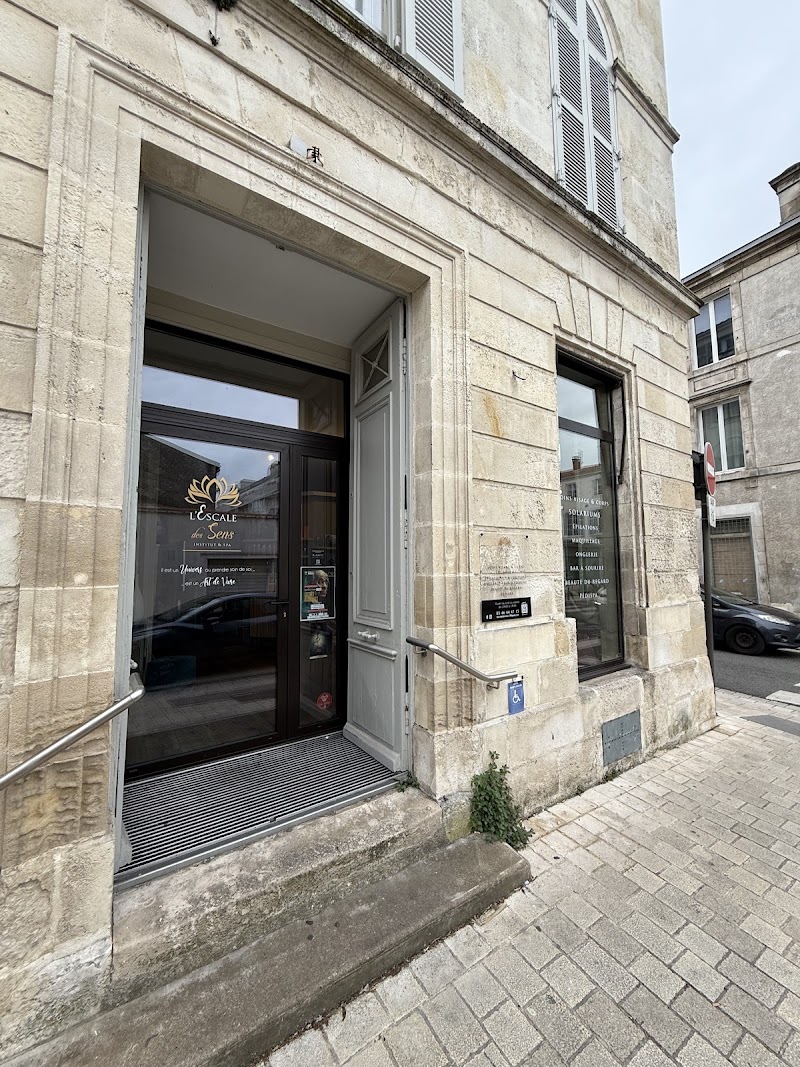 L'Escale des Sens - Onglerie La Rochelle - OneBooking