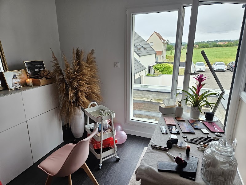 K institut - Onglerie Dijon - OneBooking