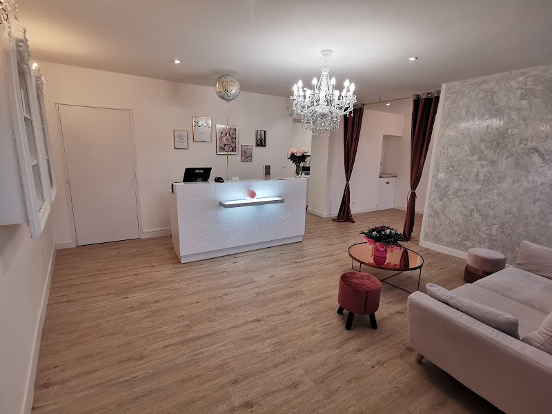 Selsa Esthetic - Onglerie Nancy - Photo de couverture - OneBooking