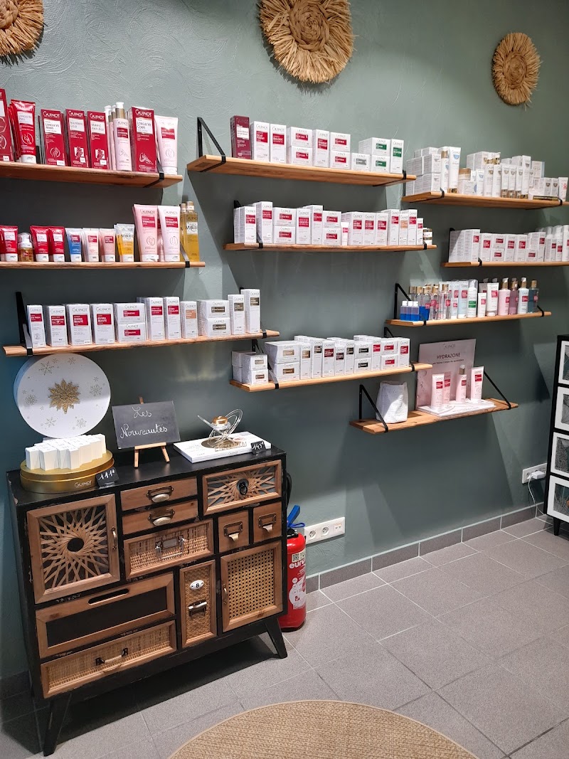 Absolue Beauté - Onglerie La Rochelle - OneBooking