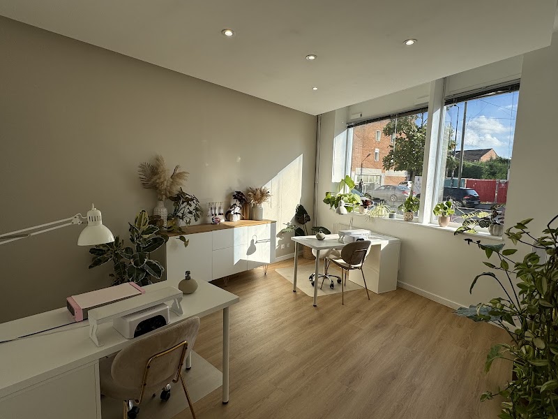 Fairy Hands Institut de Beauté - Onglerie Lille - Photo de couverture - OneBooking