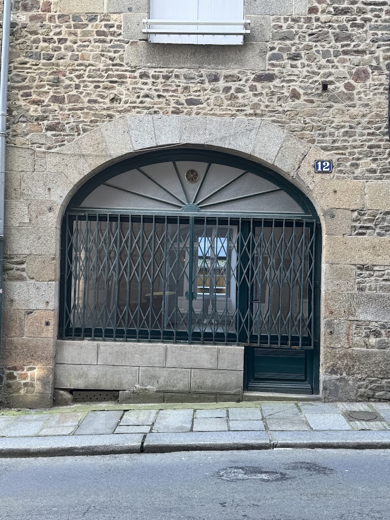 L Beauty Institut - Onglerie Fougères - OneBooking