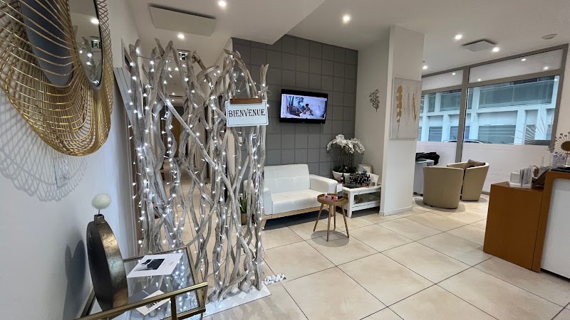 Spa & Institut Villa Royale - Massage - La Rochelle - Onglerie La Rochelle - OneBooking