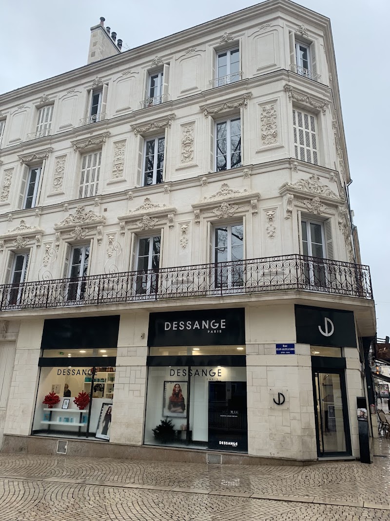 DESSANGE - Coiffeur Poitiers - Coiffure Poitiers - Photo de couverture - OneBooking