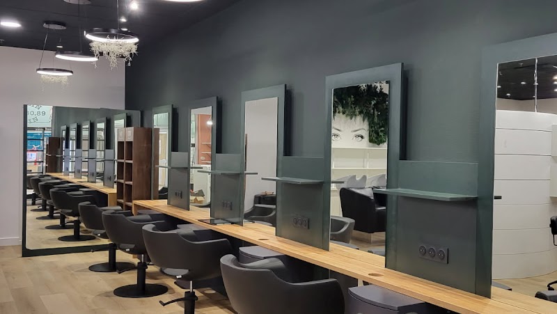 Inter coif' - Coiffure Poitiers - Photo de couverture - OneBooking