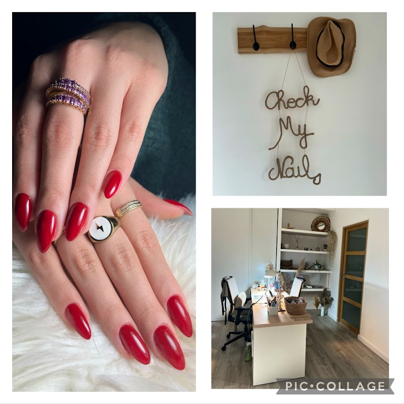 Check My Nails by Guyln - Onglerie Grenoble - OneBooking