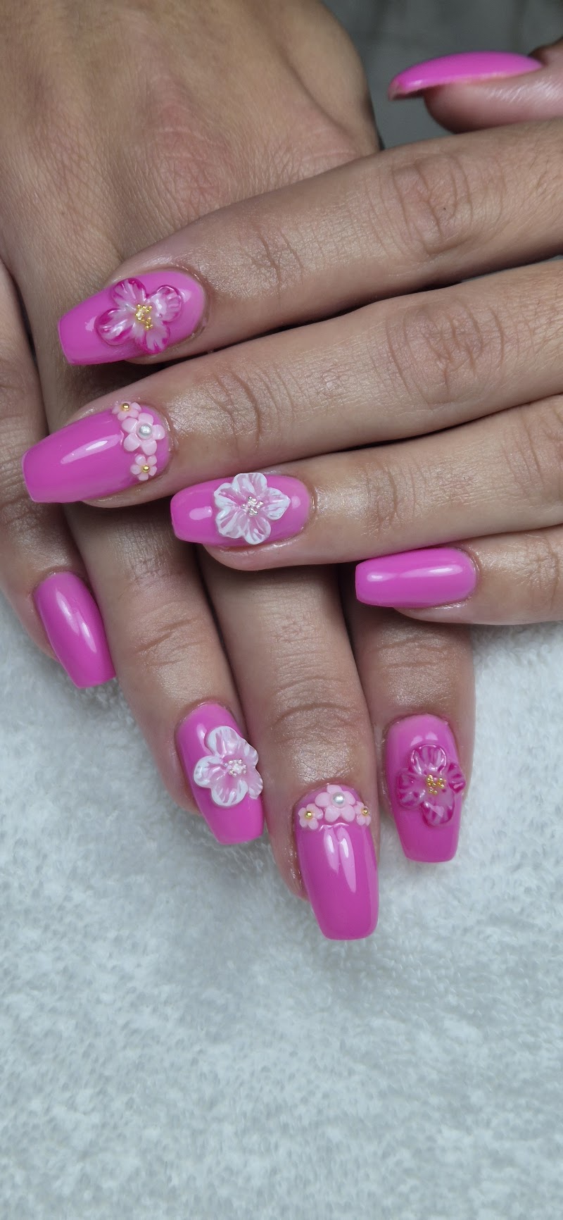 Séréni'Ongles - Onglerie La Rochelle - OneBooking