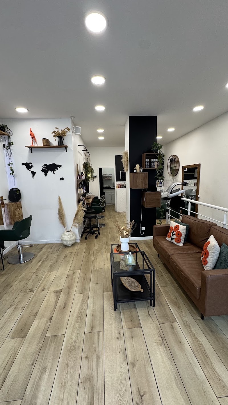 AM Paris - Coiffure Paris - OneBooking