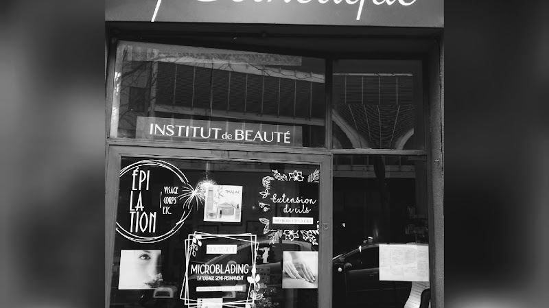 Institut Julie esthétique - Onglerie Grenoble - OneBooking