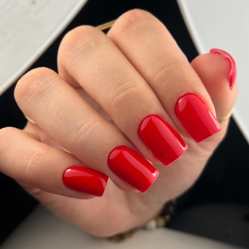 Nails by Mailis - Onglerie Grenoble - OneBooking