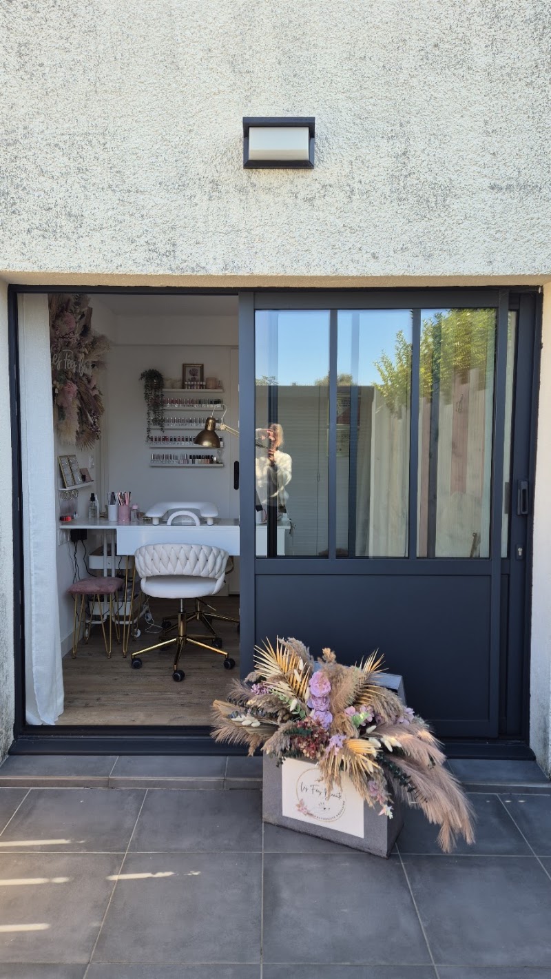 Les Fées Beauté - Onglerie La Rochelle - OneBooking
