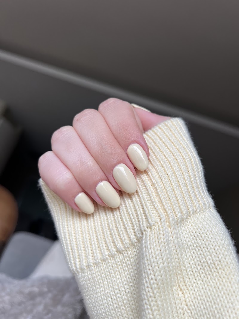 L Ongle Et la Beaute - Onglerie Le Mans - OneBooking