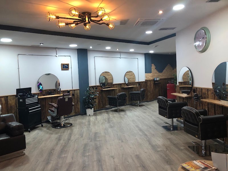 Peluquería Lerma 14 - Coiffure Valladolid - OneBooking
