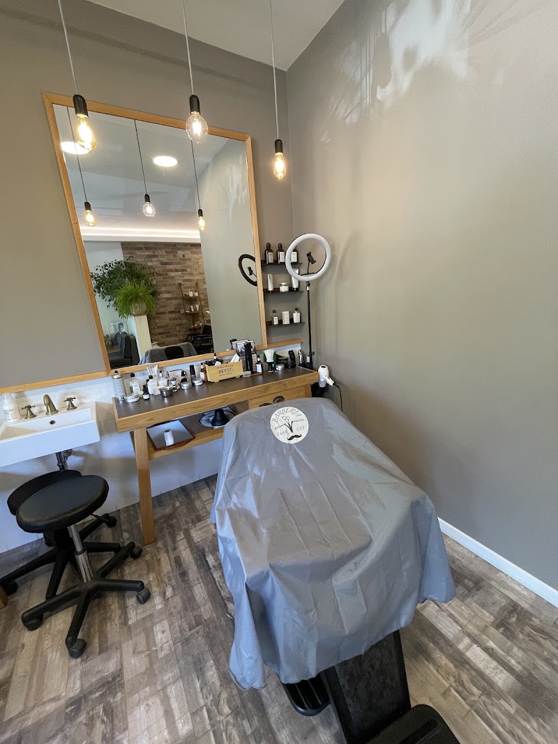 Acconciatore Marco Parlanti - Coiffure Forlì - OneBooking