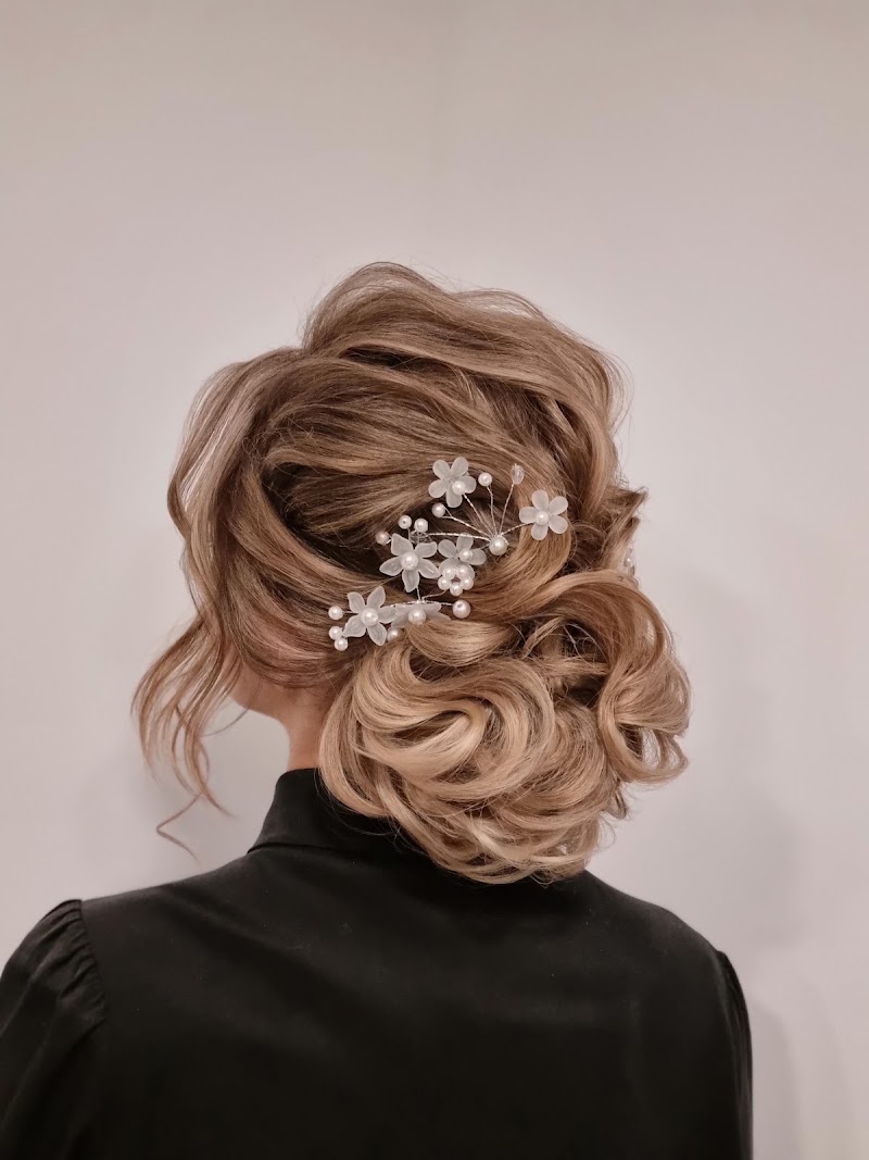 Salon Ambience - Coiffure Focșani - OneBooking