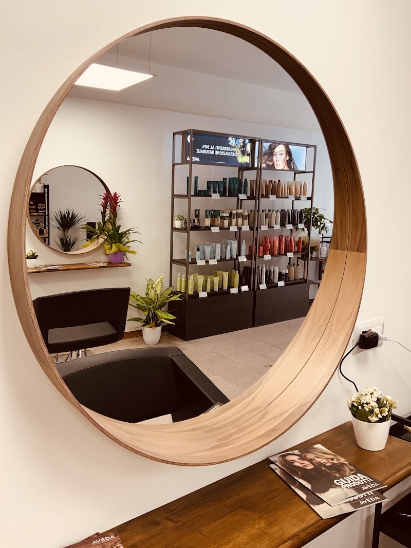 Botanic Hair Spa salone eco bio vegano - Coiffure Cagliari - OneBooking
