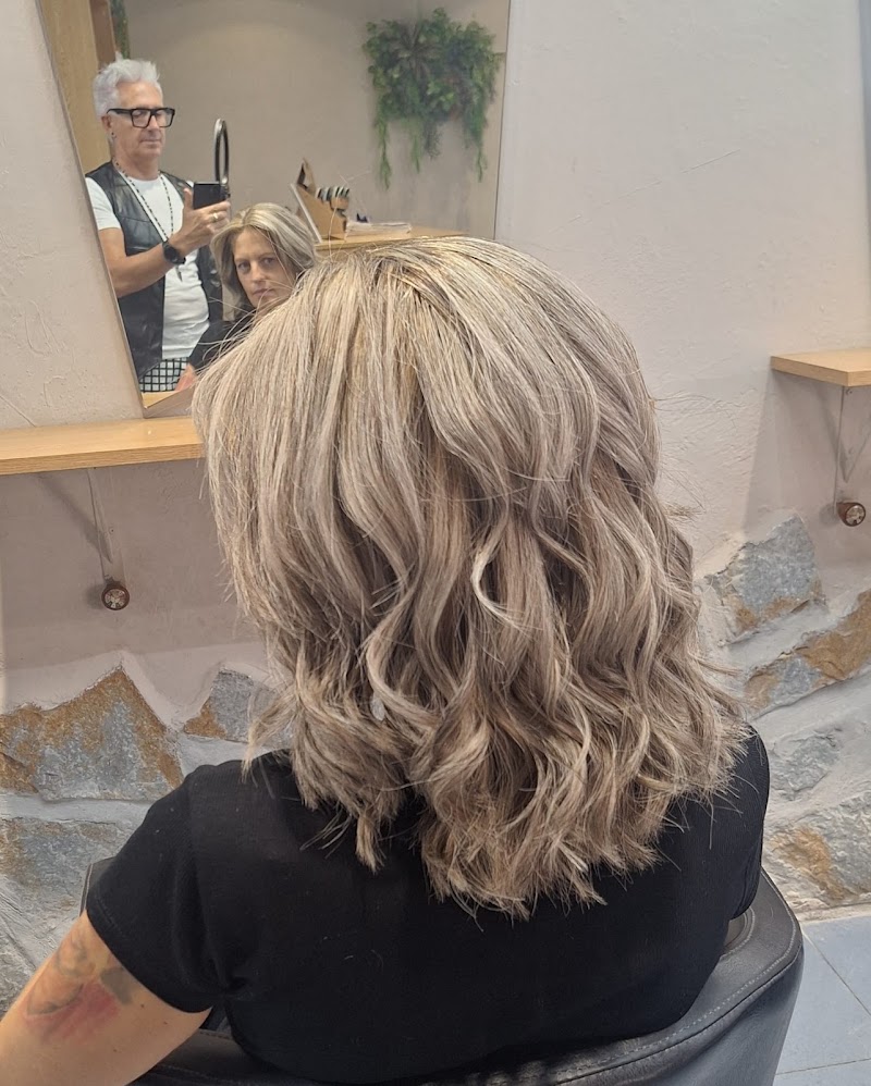 Peluquería Alicante Ángel Gracia - Coiffure Alicante - OneBooking