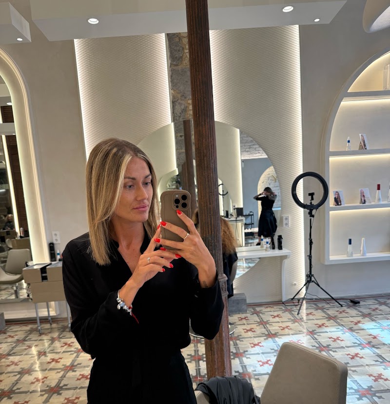 Salón YÖY - Viera y Clavijo - Coiffure Las Palmas De Gran Canaria - OneBooking