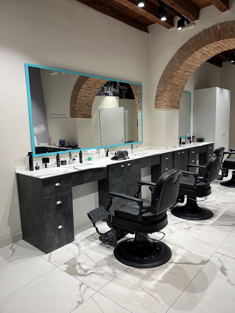 Marnier Hair Salon Barberia - Coiffure Brescia - OneBooking