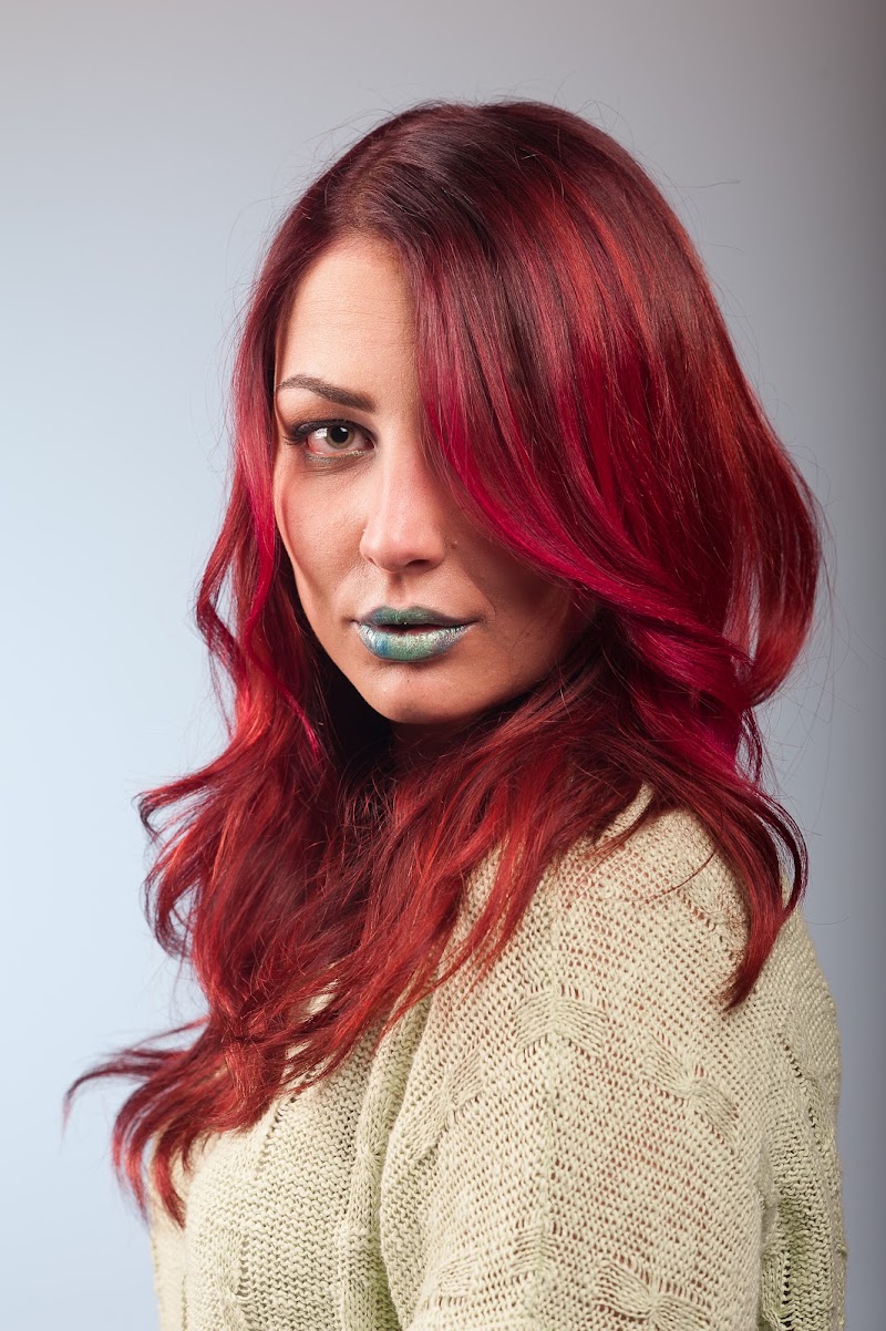 Hair Store - Coiffure Latina - OneBooking