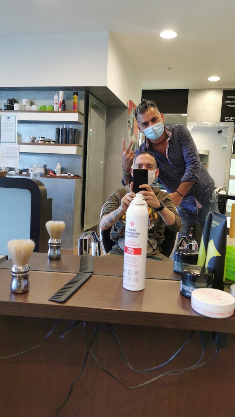 Cino Giuseppe - Coiffure Latina - OneBooking