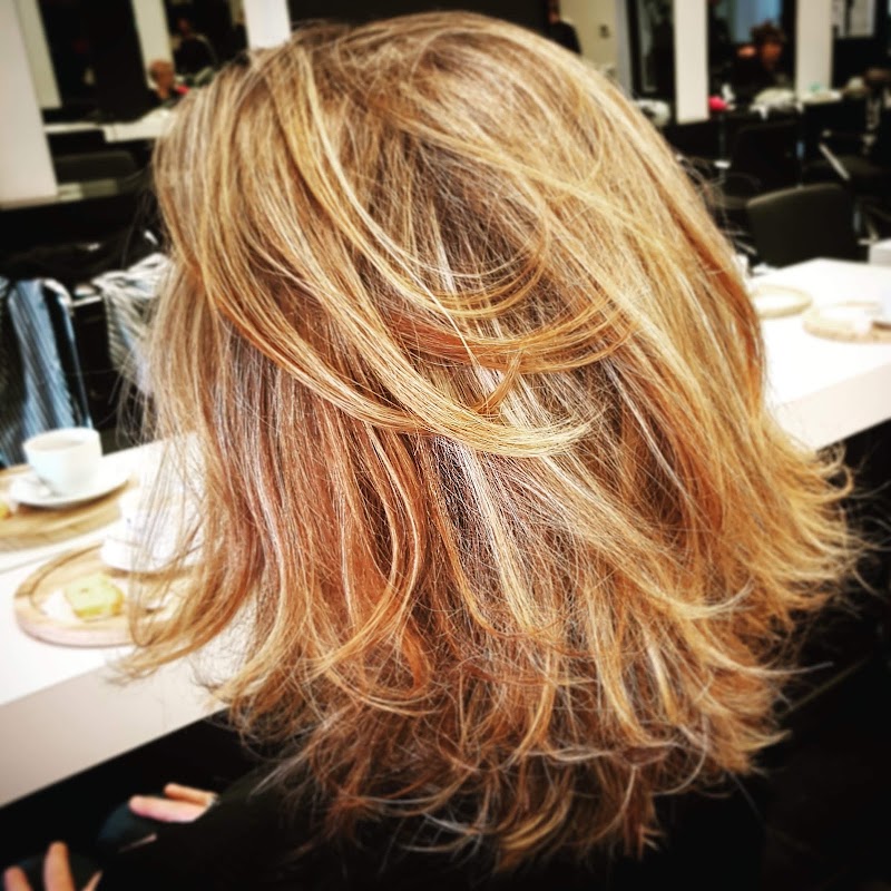 Liberty Hair - Coiffure Mol - OneBooking