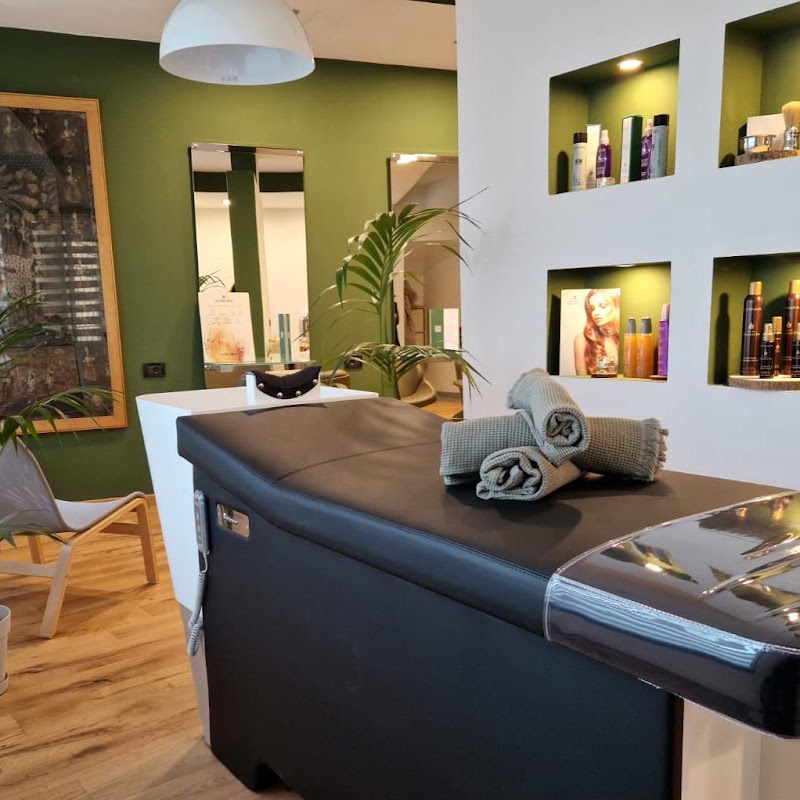 Hairlab Laura - Coiffure Bergamo - OneBooking