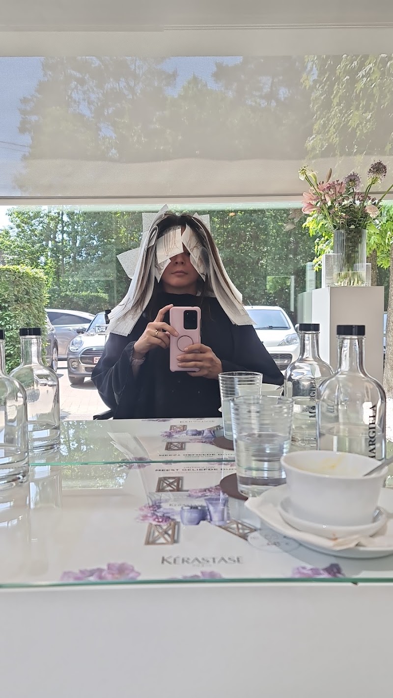 Luc Margiela Kapper ✂ - Coiffure Genk - OneBooking
