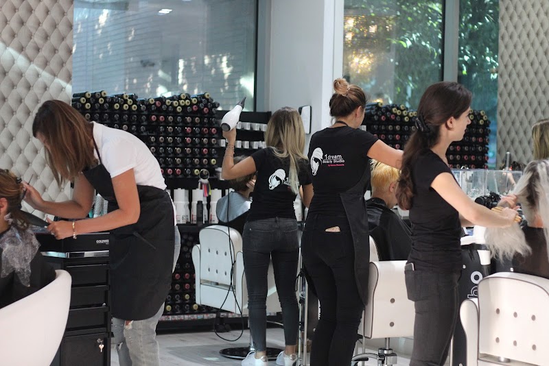 Vopsit Balayage - Expert Colorimetrie - Coiffure Bucharest - OneBooking
