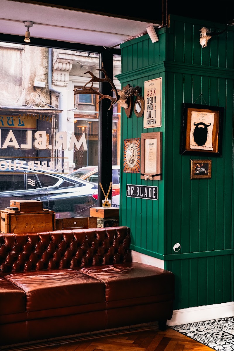 Mr. Blade Barber Shop - Coiffure Bucharest - OneBooking