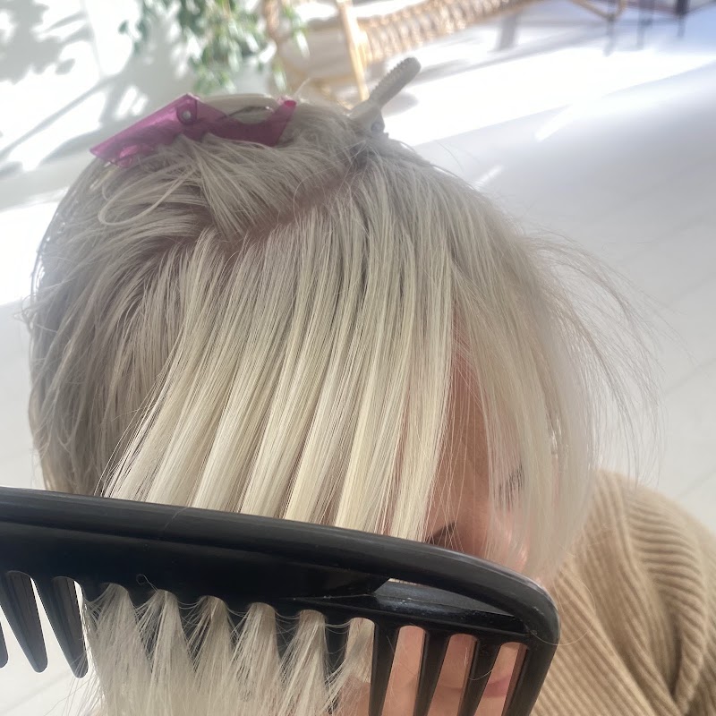 Hairstylist - Coiffure Genk - OneBooking