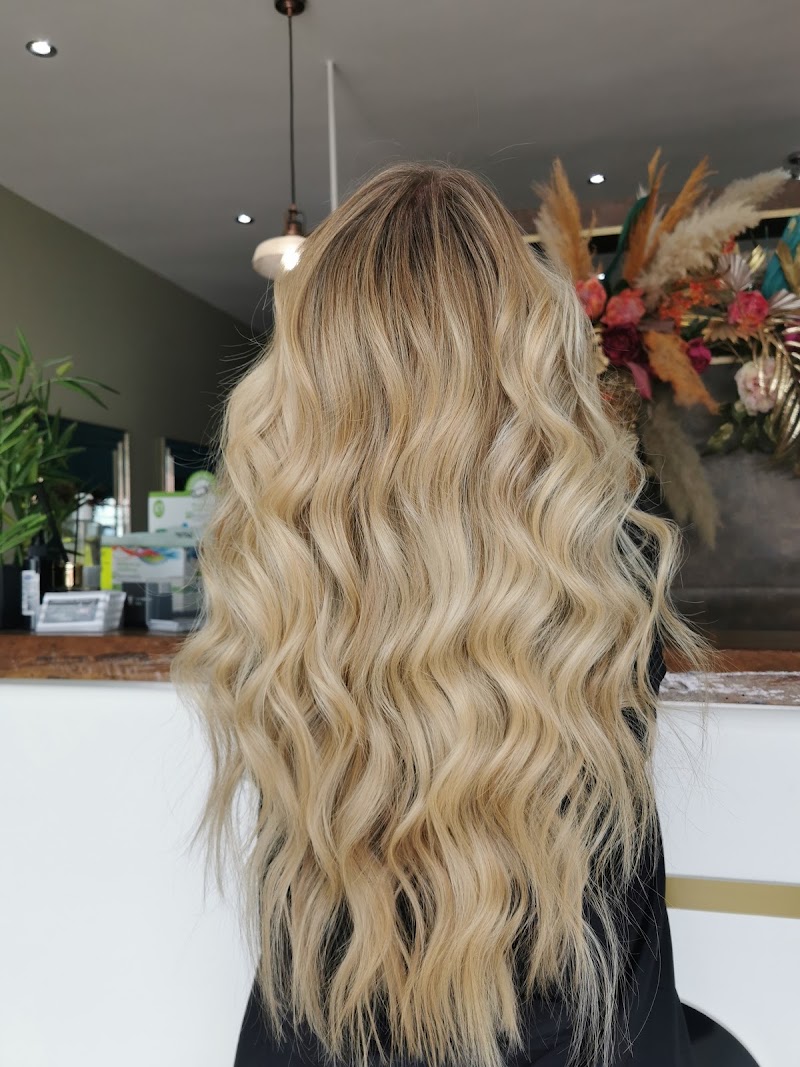 Leighann Rea Hairdressing - Coiffure Belfast - OneBooking