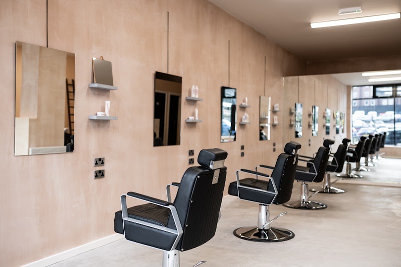 BLACC + BLOND - Coiffure Birmingham - OneBooking