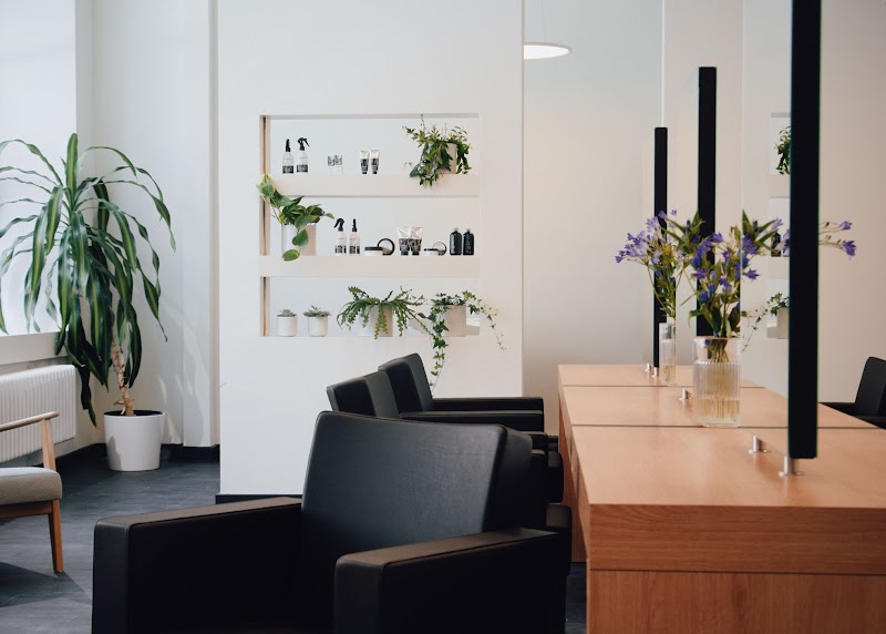 FRISURENTRAUM - Dein Lieblings - Friseur | Hamburg Innenstadt - Coiffure Hamburg - OneBooking