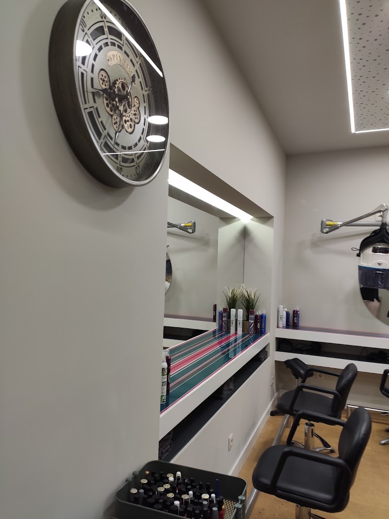 SALON UNIVERSO S.L. - Coiffure Vigo - OneBooking