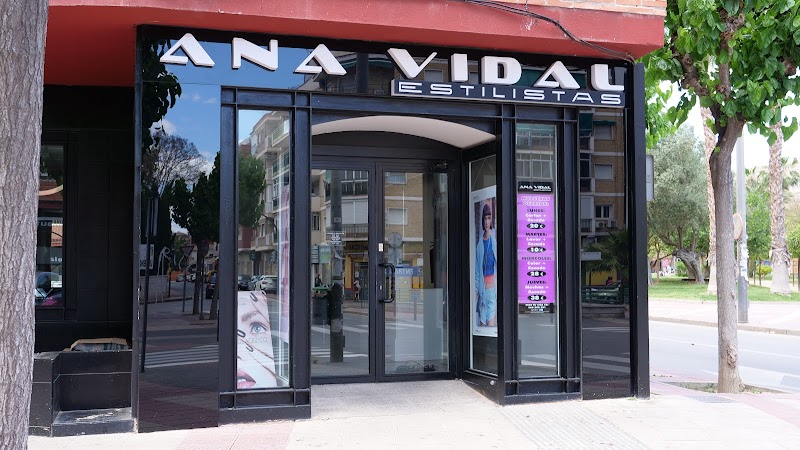 ANA VIDAL ESTILISTAS (Salón Vistalegre) - Coiffure Murcia - OneBooking