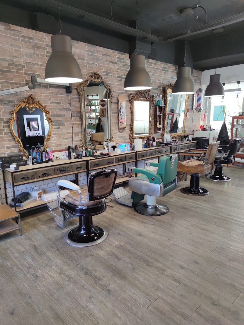 Metropolitan Style - Coiffure Genoa - OneBooking