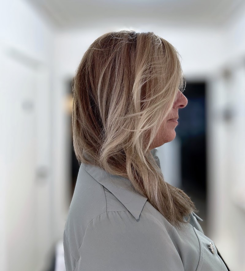 LA SUITE... by Philippe De Fazio - Coiffure Ostend - OneBooking