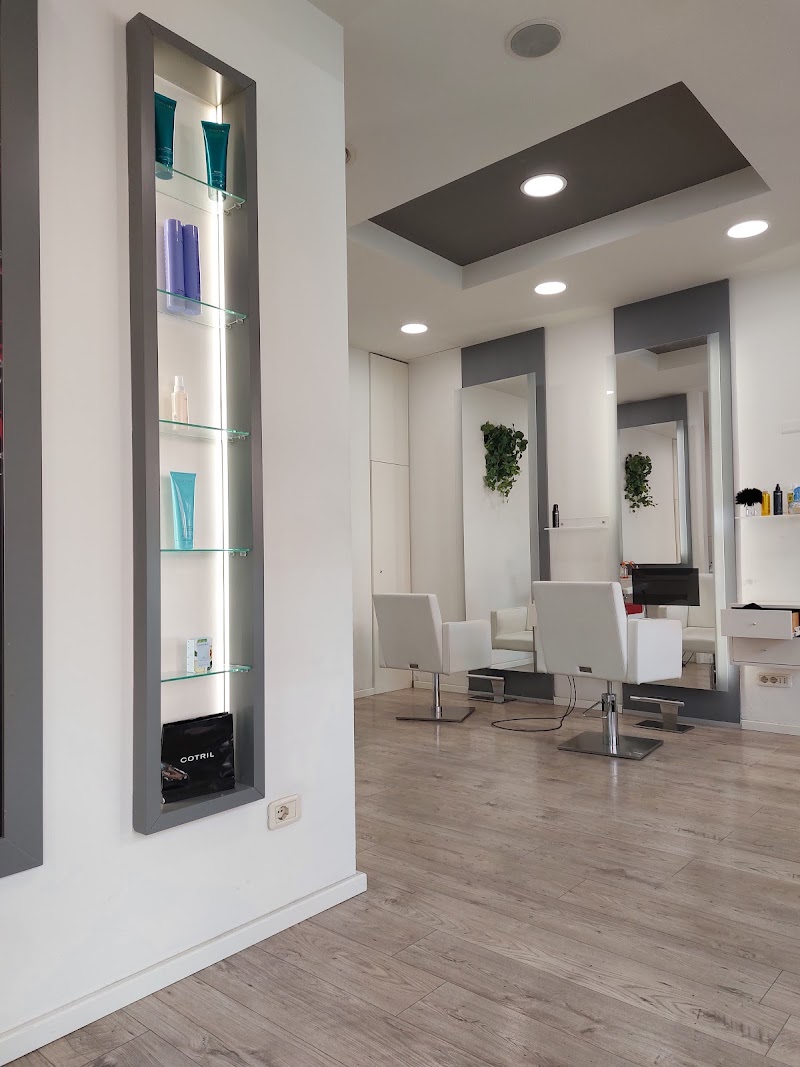 Renato Parrucchieri & Barber - Coiffure Latina - OneBooking