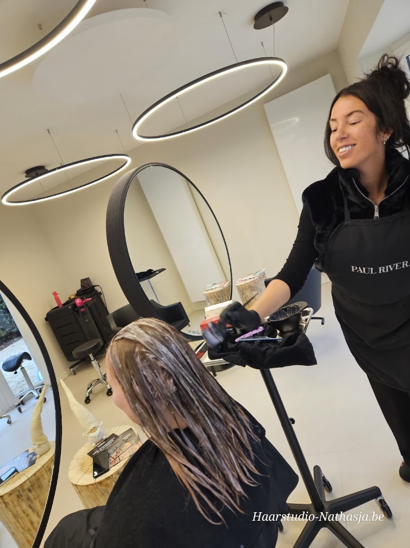Haarstudio Nathasja - Coiffure Mol - OneBooking
