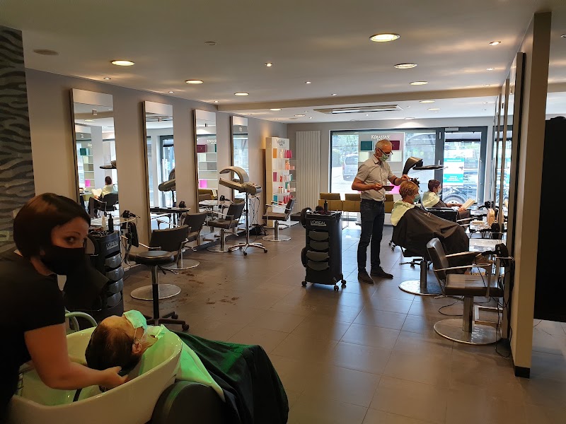 Tony & Frank - Coiffure Mol - OneBooking