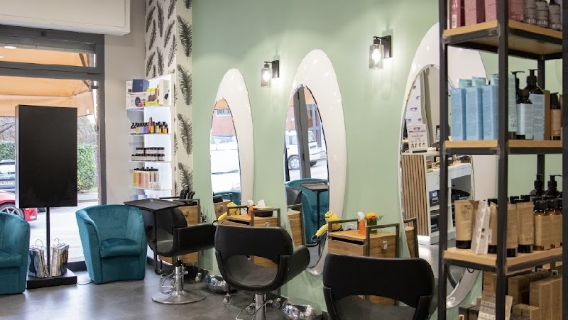 Hair Coverciano Parrucchiere Firenze - Coiffure Florence - OneBooking