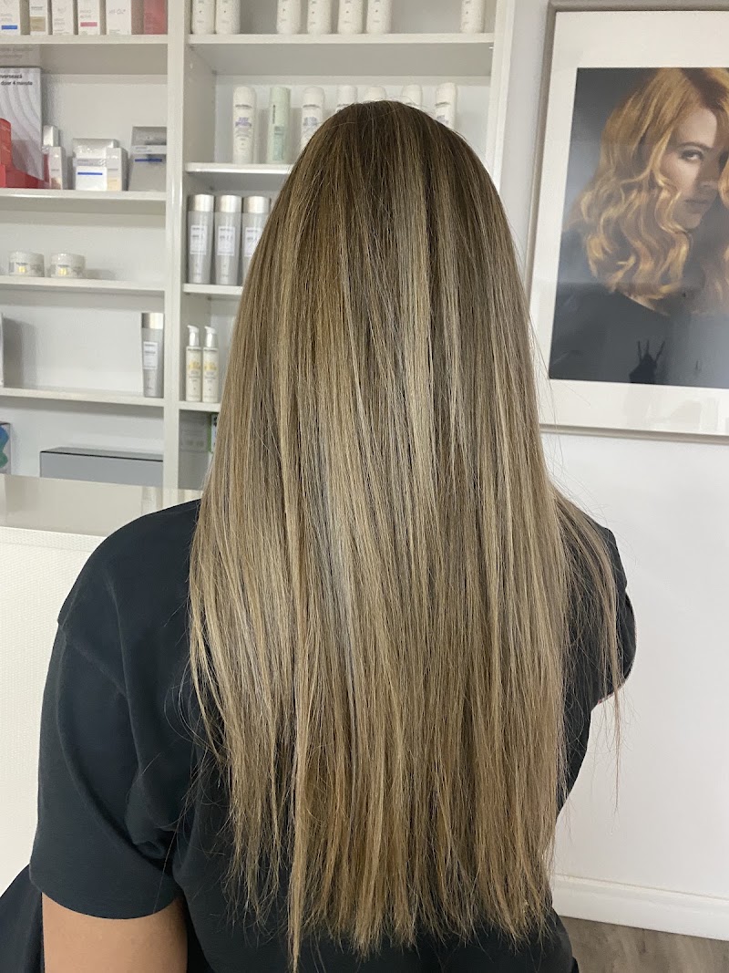 Global Beauty Salon - Coiffure Bucharest - OneBooking