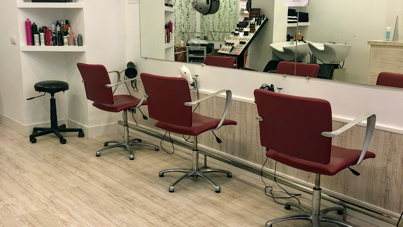 Balance salón de peluquería, S.L. - Coiffure Valladolid - OneBooking