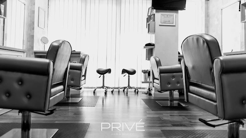 Privè Hair & Beauty - Coiffure Bucharest - OneBooking
