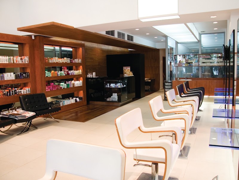 GETT'S Hair Studio - Coiffure Bucharest - OneBooking