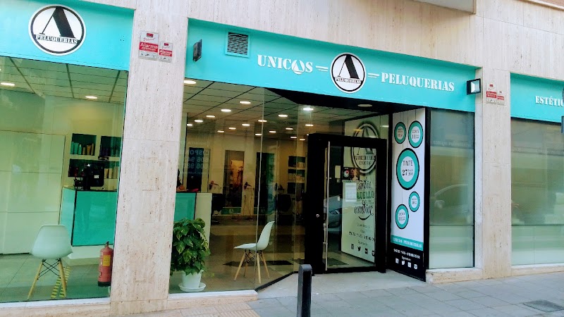 Unicas Peluquerías - Coiffure Almería - OneBooking