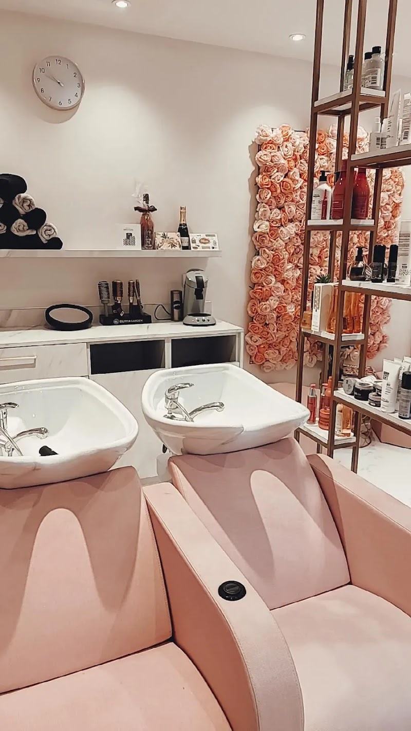 Haarmonie ✂ - Coiffure Ostend - OneBooking