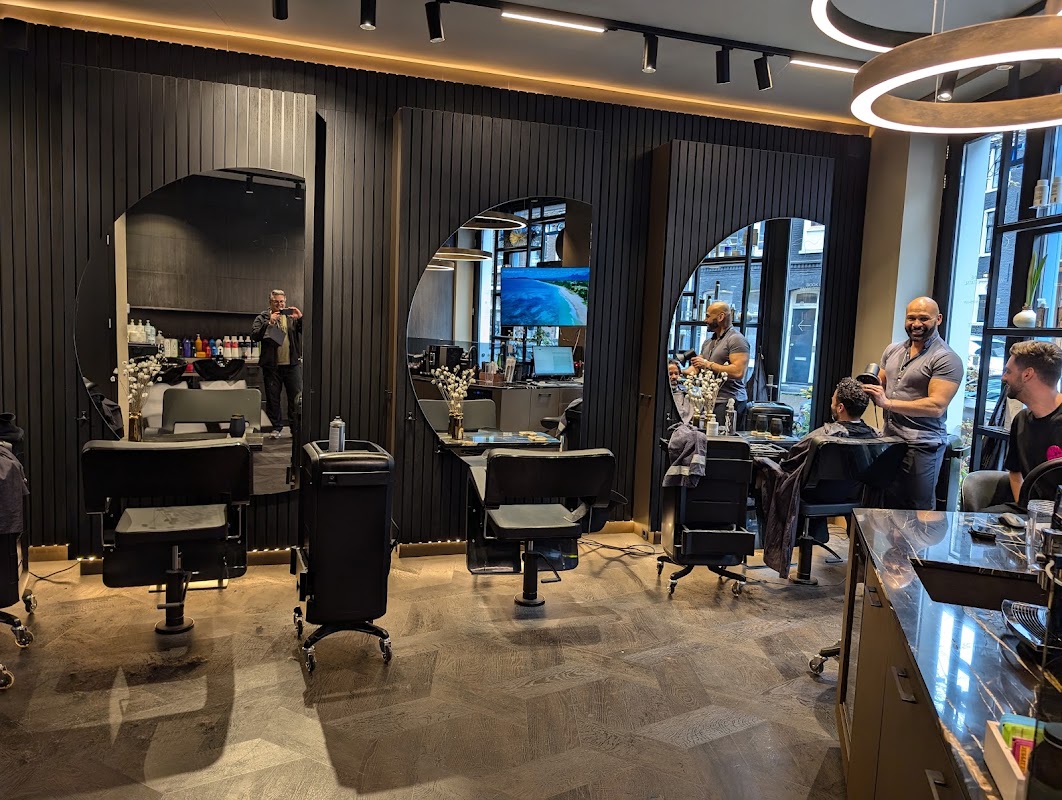 Hairsalon Coup D’Etat Amsterdam - Coiffure Amsterdam - Hairsalon Coup D’Etat Amsterdam - Photo Galerie - OneBooking